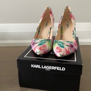 Selling these beautiful floral heels! Great guest of a wedding shoe!